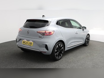 Used Renault Clio 2024 for sale - 78644185: Photo