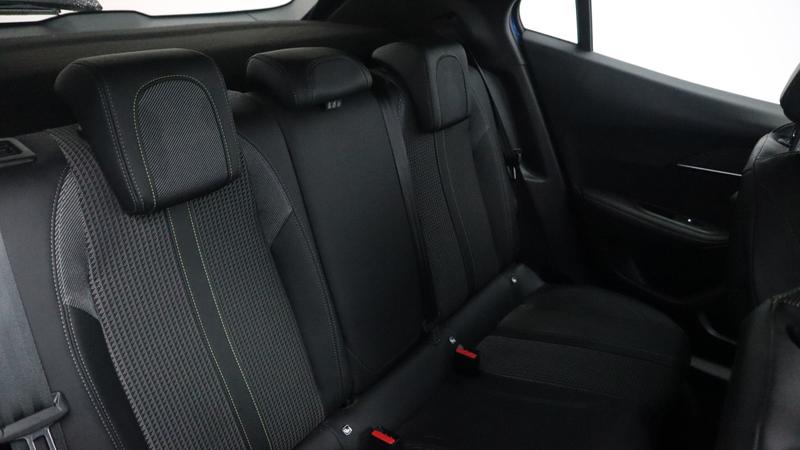 Used Peugeot 2008 2022 for sale - 78042922: Photo 32