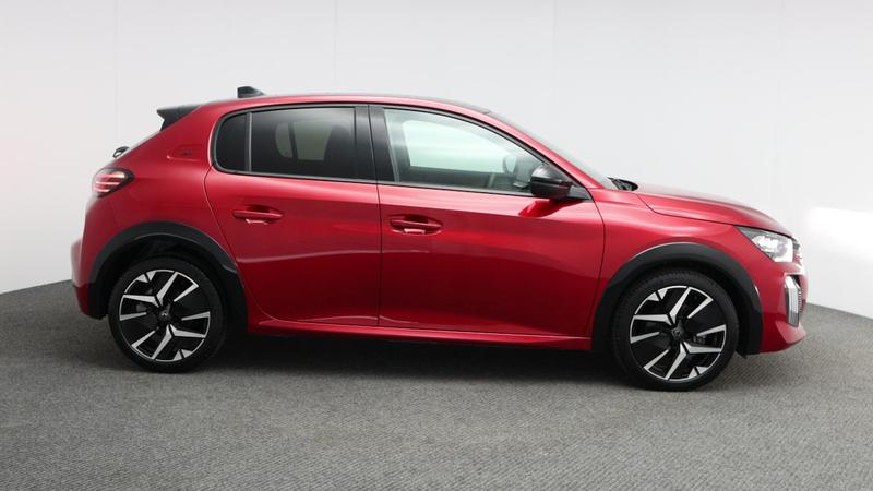 Used Peugeot 208 2024 for sale - 77910235: Photo 2