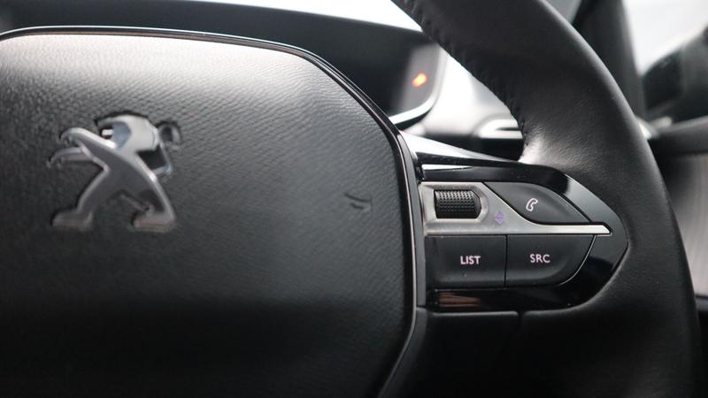 Used Peugeot 208 2023 for sale - 77462376: Photo 13