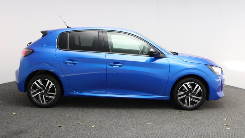 Used Peugeot 208 2023 for sale - 77462376: Photo 2