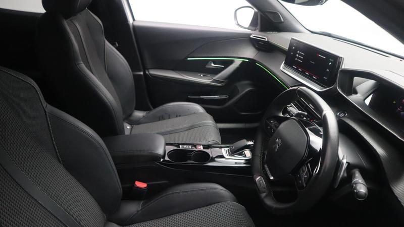 Used Peugeot 2008 2021 for sale - 77381630: Photo 10