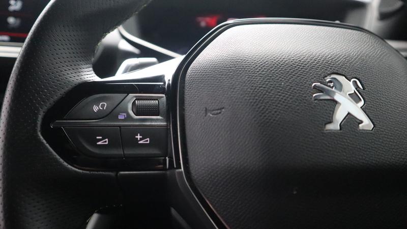 Used Peugeot 2008 2021 for sale - 77381630: Photo 12