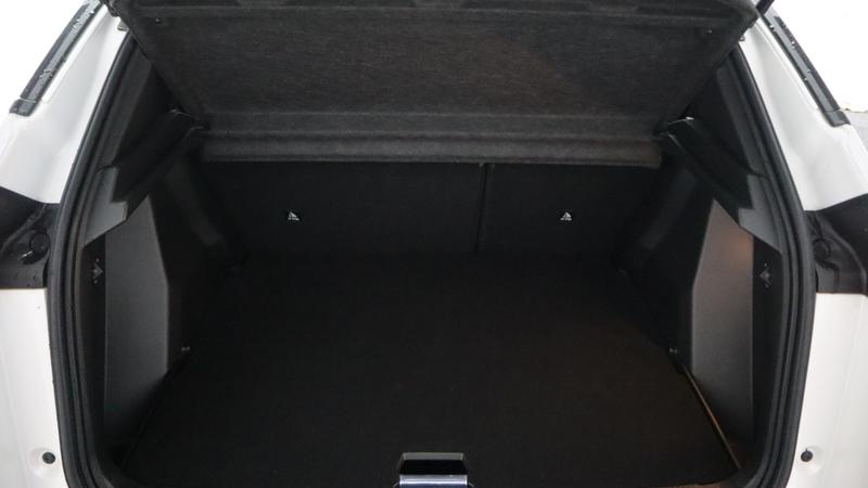 Used Peugeot 2008 2021 for sale - 77381630: Photo 32