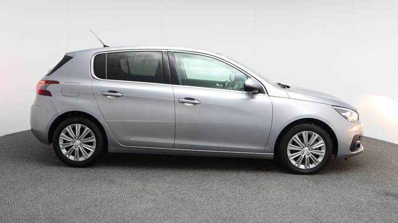 Used Peugeot 308 2020 for sale - 77758873: Photo 2