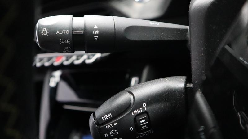 Used Peugeot E-208 2022 for sale - 78166286: Photo 14