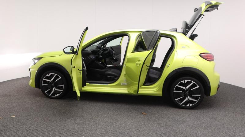 Used Peugeot E-208 2024 for sale - 77248741: Photo 8