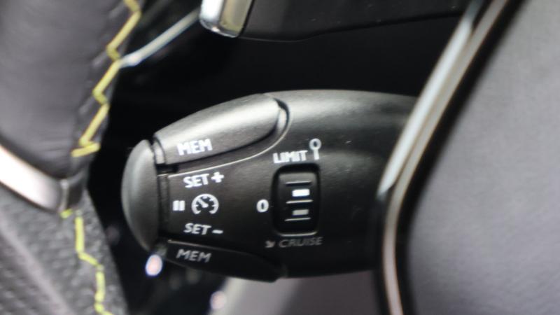 Used Peugeot 2008 2023 for sale - 77918570: Photo 16