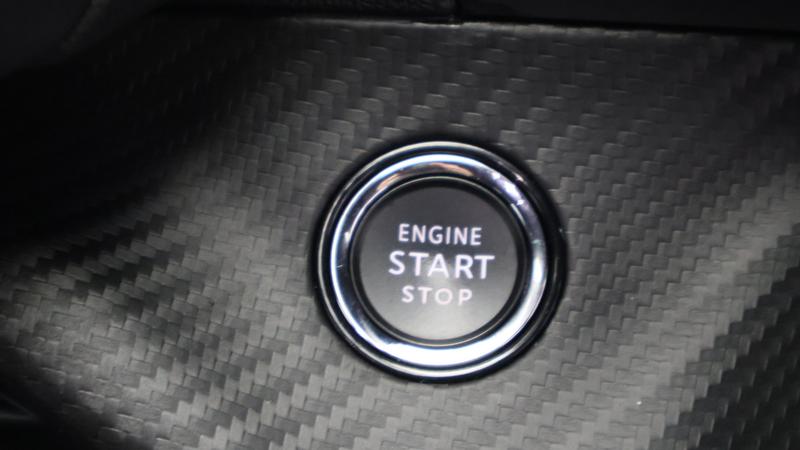 Used Peugeot 2008 2023 for sale - 77918570: Photo 17