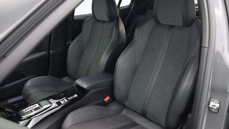 Used Peugeot 2008 2023 for sale - 77918570: Photo 9