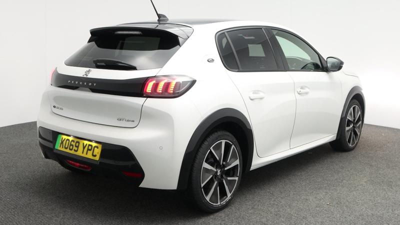 Used Peugeot 208 2020 for sale - 77116855: Photo 3