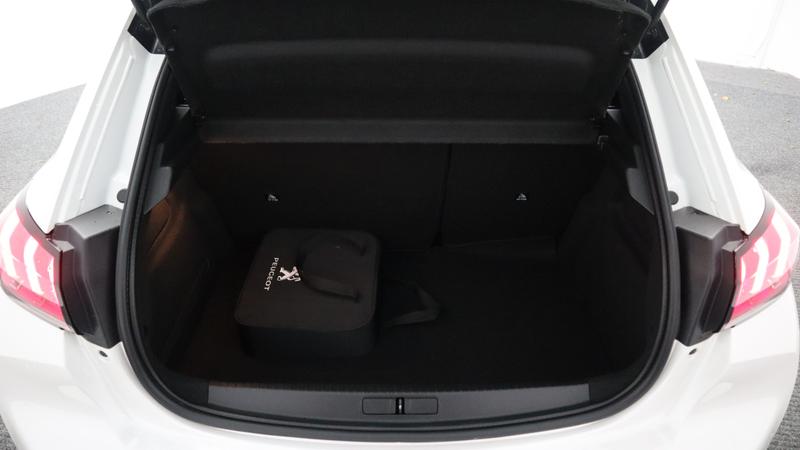 Used Peugeot 208 2020 for sale - 77116855: Photo 35