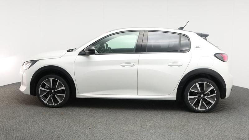 Used Peugeot 208 2020 for sale - 77116855: Photo 6