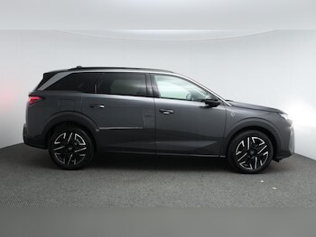 Used Peugeot 5008 2025 for sale - 78329383: Photo