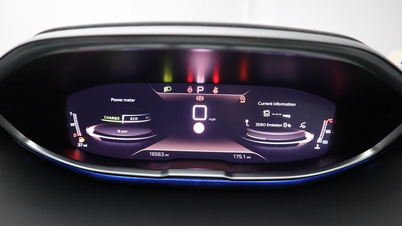 Used Peugeot 3008 2023 for sale - 77116979: Photo 17