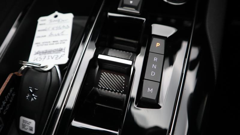 Used Peugeot 3008 2023 for sale - 77116979: Photo 30