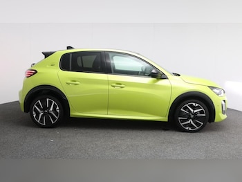 Used Peugeot 208 2025 for sale - 78918238: Photo