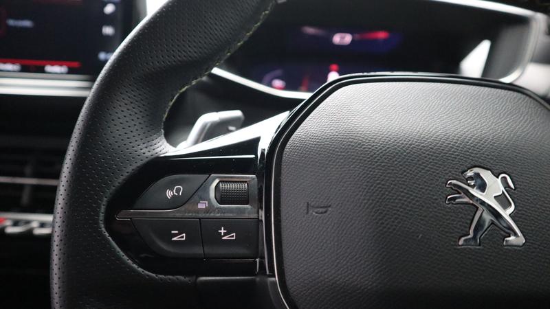 Used Peugeot 2008 2021 for sale - 77592836: Photo 12