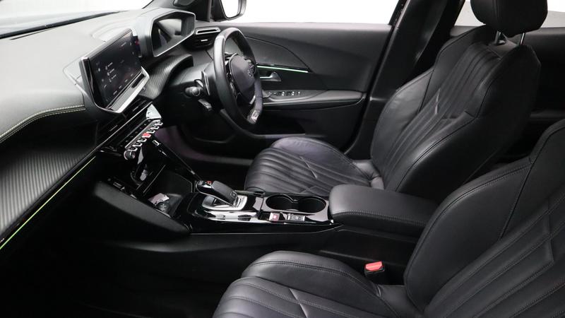 Used Peugeot 2008 2021 for sale - 77592836: Photo 9