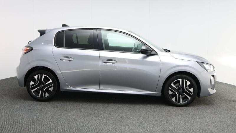 Used Peugeot 208 2024 for sale - 77248652: Photo 2