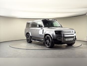 Used Land Rover Defender 130 2023 for sale - 78228447: Photo