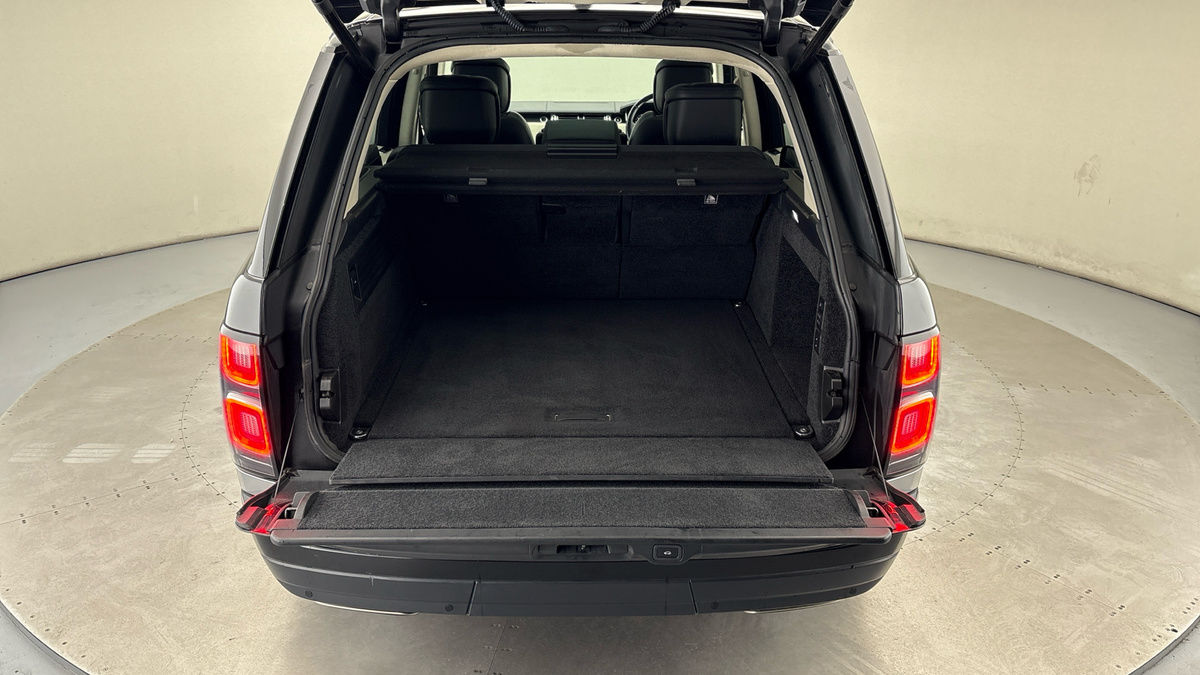 Used Land Rover Range Rover 2020 for sale - 77056529: Photo 11