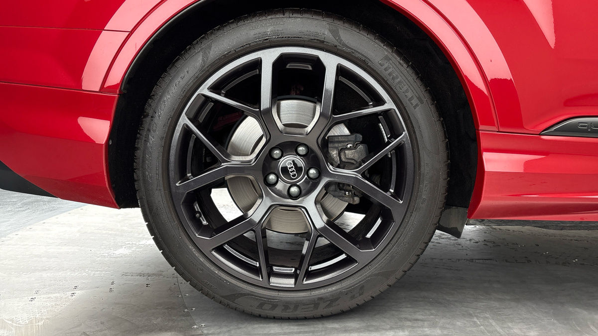 Used Audi Q7 2024 for sale - 75937810: Photo 10