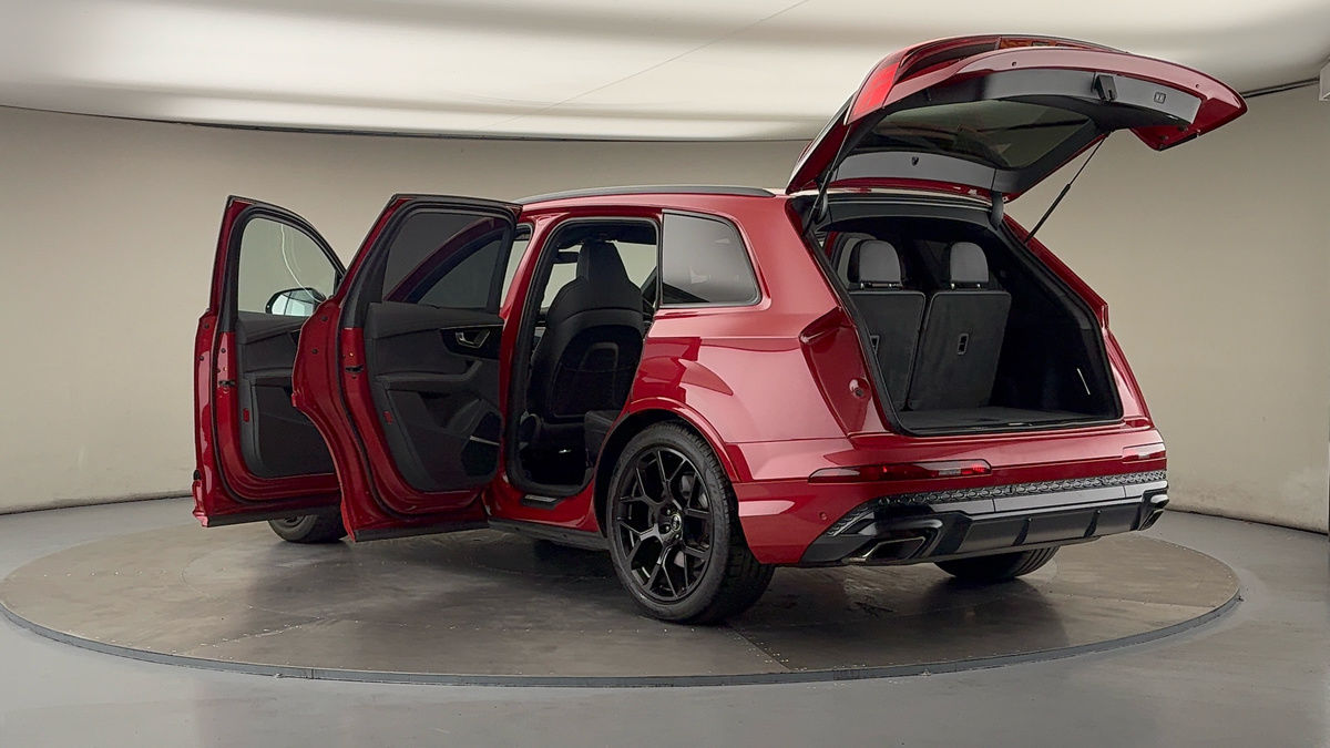 Used Audi Q7 2024 for sale - 75937810: Photo 44