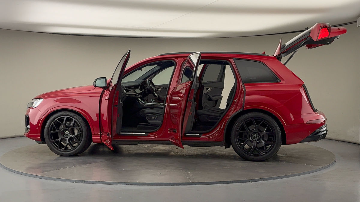 Used Audi Q7 2024 for sale - 75937810: Photo 47