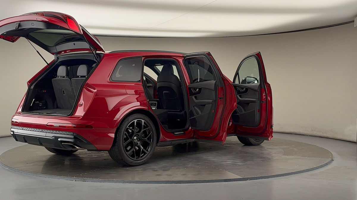 Used Audi Q7 2024 for sale - 75937810: Photo 59