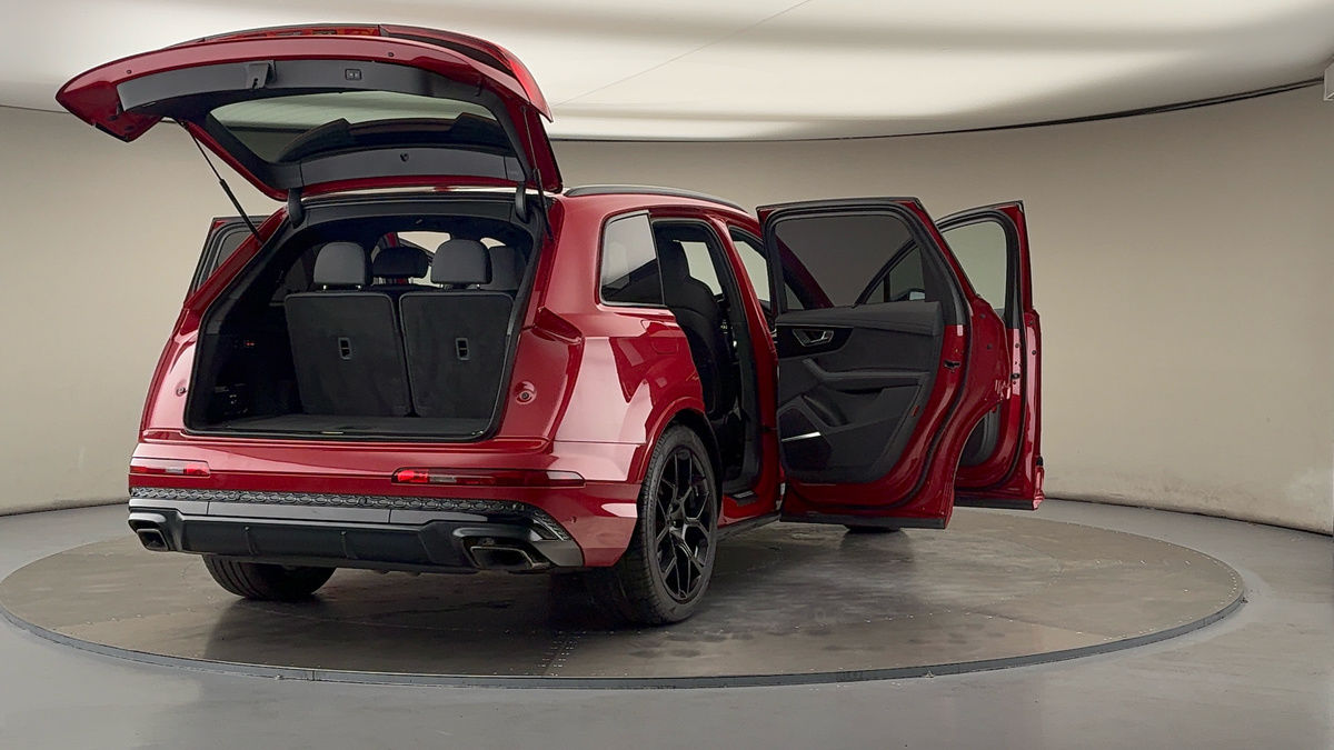 Used Audi Q7 2024 for sale - 75937810: Photo 60