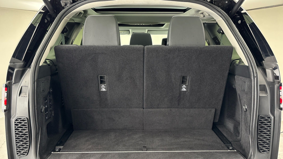 Used Land Rover Discovery 2020 for sale - 76884634: Photo 11