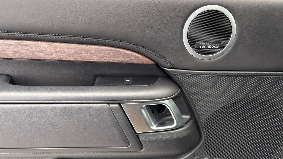 Used Land Rover Discovery 2020 for sale - 76884634: Photo 19