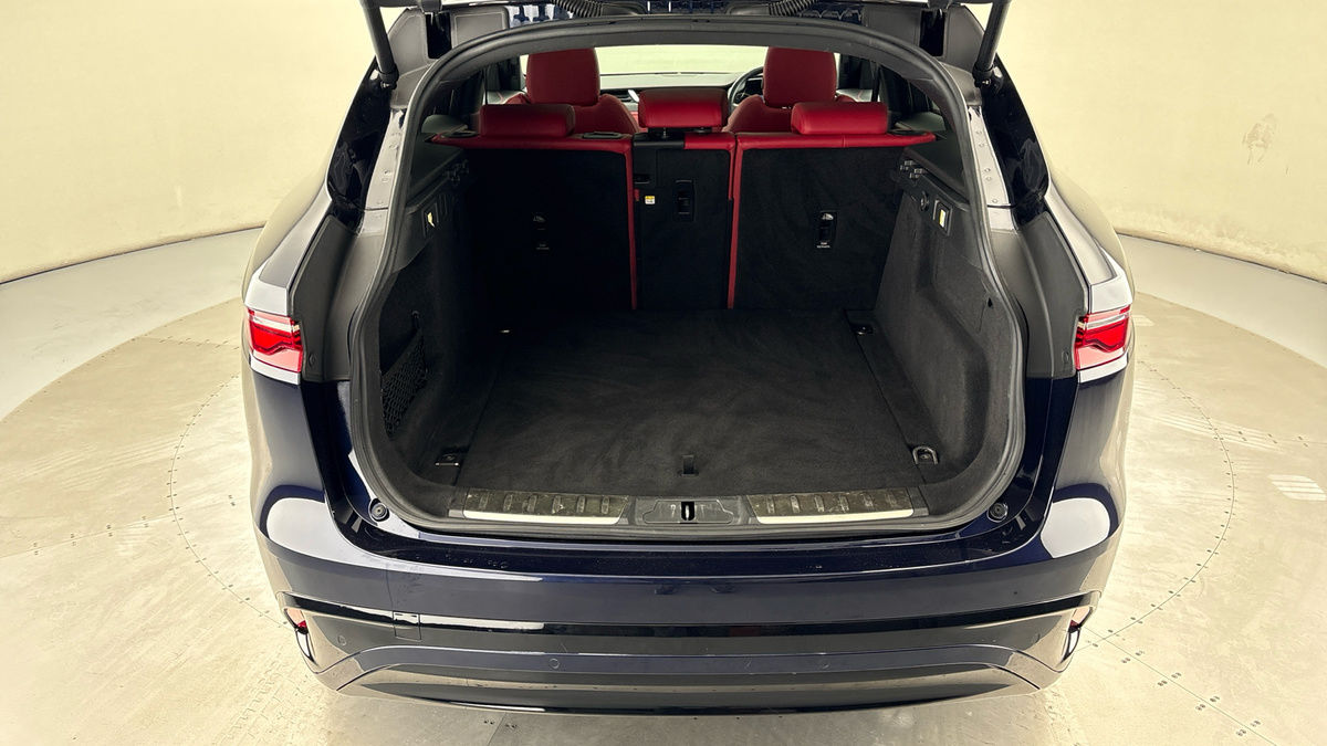 Used Jaguar F-Pace 2022 for sale - 76784700: Photo 11