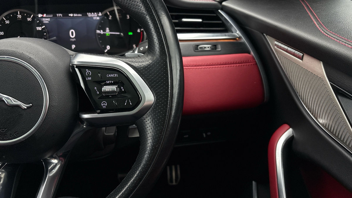 Used Jaguar F-Pace 2022 for sale - 76784700: Photo 14