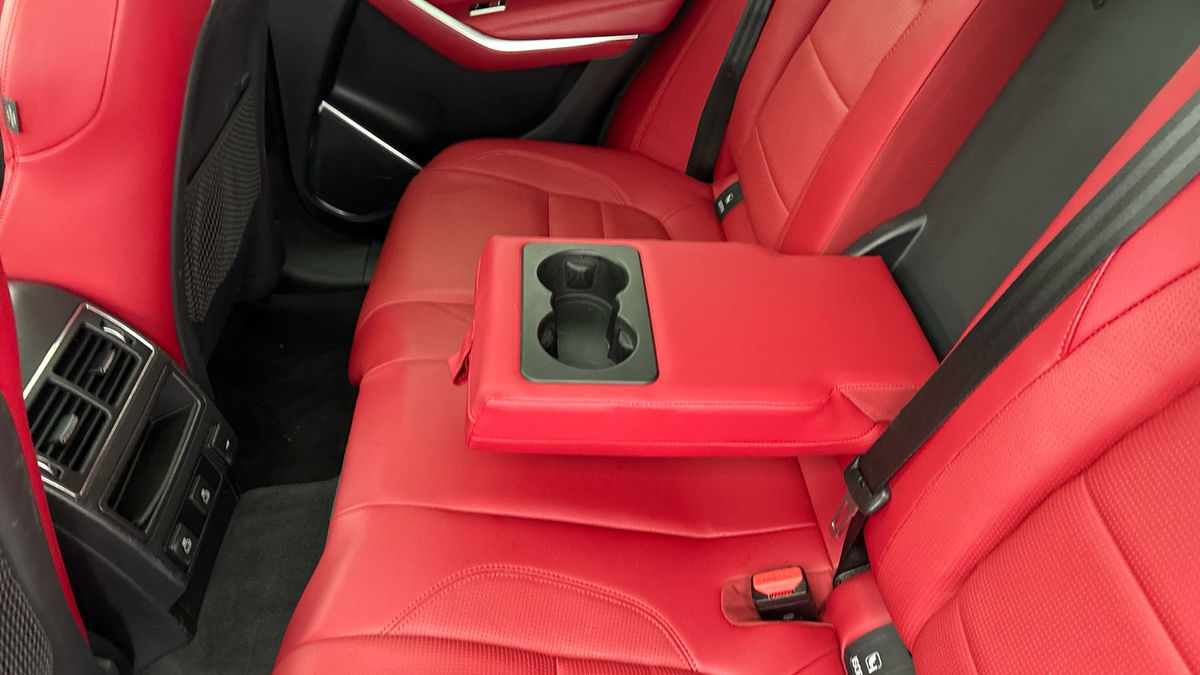 Used Jaguar F-Pace 2022 for sale - 76784700: Photo 9