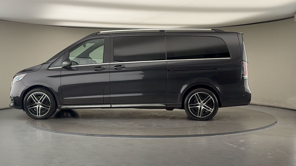 Used Mercedes-Benz V-Class 2024 for sale - 78213274: Photo 27