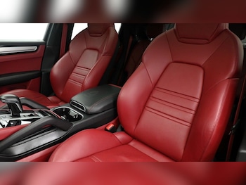 Used Porsche Cayenne 2022 for sale - 75384913: Photo