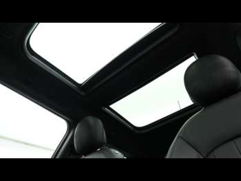 Used MINI Hatch 2022 for sale - 74917264: Photo