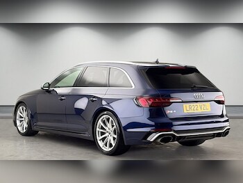 Used Audi RS4 2022 for sale - 78345361: Photo