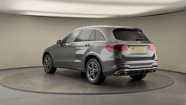 Used Mercedes-Benz GLC 2022 for sale - 76010597: Photo 2