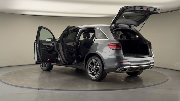 Used Mercedes-Benz GLC 2022 for sale - 76010597: Photo 43