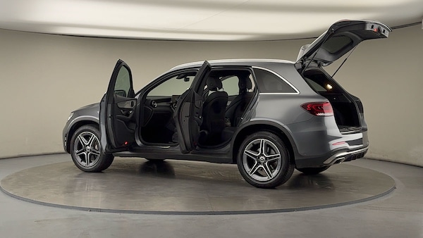 Used Mercedes-Benz GLC 2022 for sale - 76010597: Photo 45