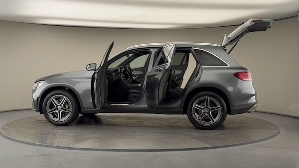 Used Mercedes-Benz GLC 2022 for sale - 76010597: Photo 46