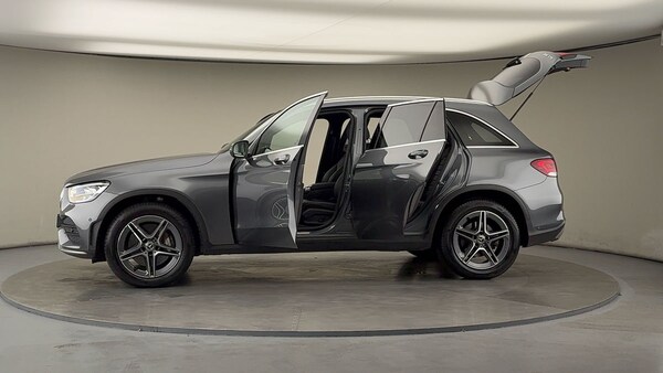 Used Mercedes-Benz GLC 2022 for sale - 76010597: Photo 47