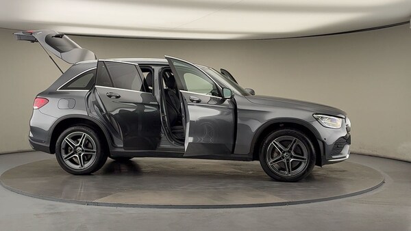 Used Mercedes-Benz GLC 2022 for sale - 76010597: Photo 55