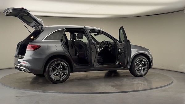 Used Mercedes-Benz GLC 2022 for sale - 76010597: Photo 57