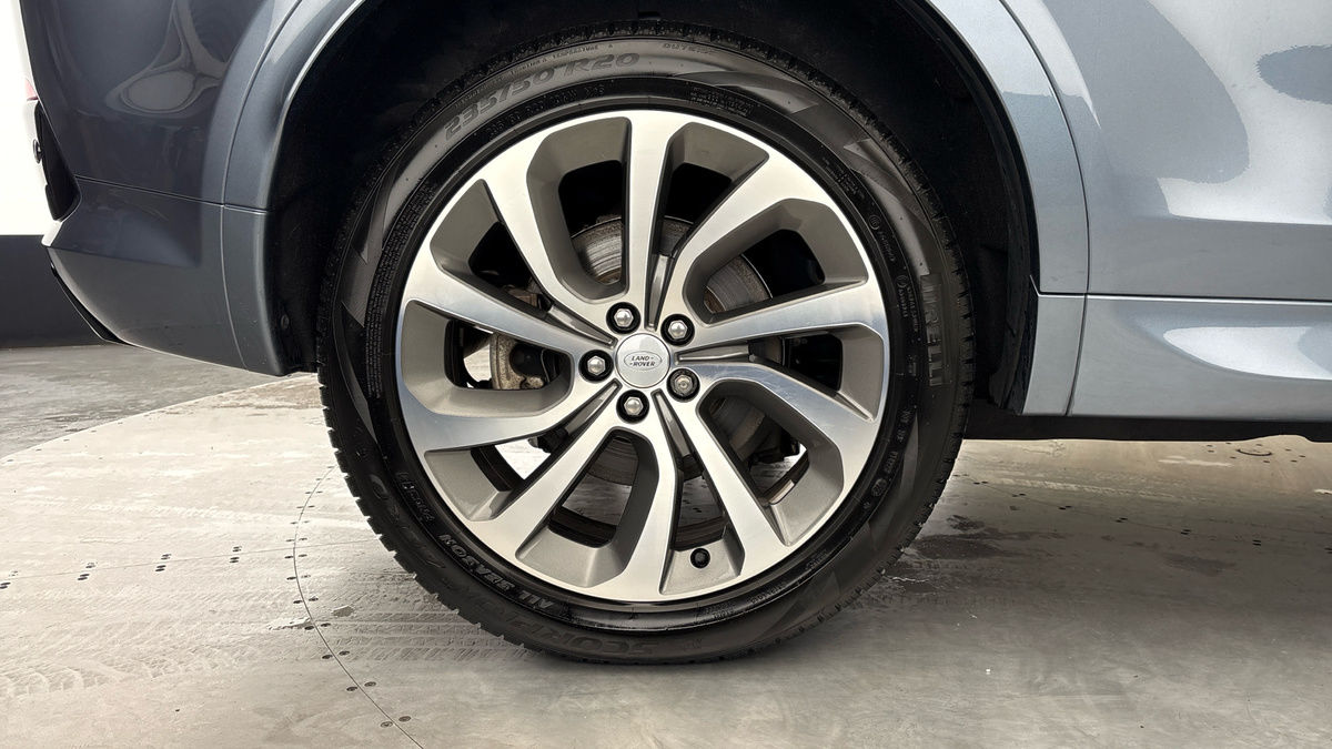 Used Land Rover Discovery Sport 2023 for sale - 78083826: Photo 10