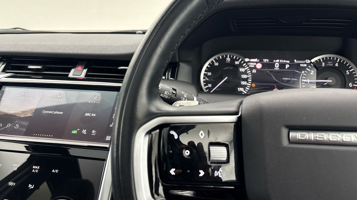 Used Land Rover Discovery Sport 2023 for sale - 78083826: Photo 13