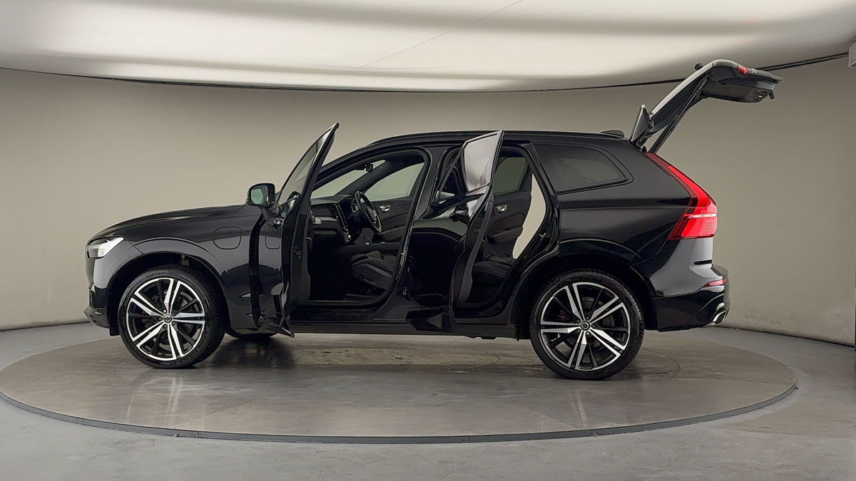 Used Volvo XC60 2021 for sale - 75833406: Photo 46